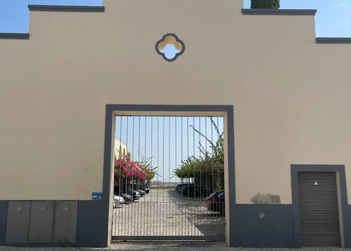 Luxury Penthouse With 2 Pools In A Monastery Appartamento *