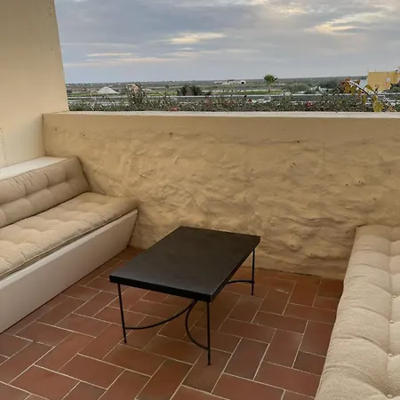 Luxury Penthouse With 2 Pools In A Monastery Apartmán *