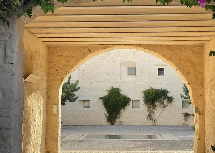 Luxury Penthouse With 2 Pools In A Monastery Apartamento *